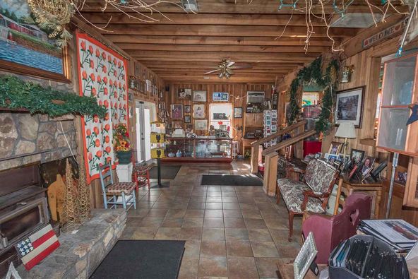 530 Lake Malone Rd, Lewisburg, KY 42256